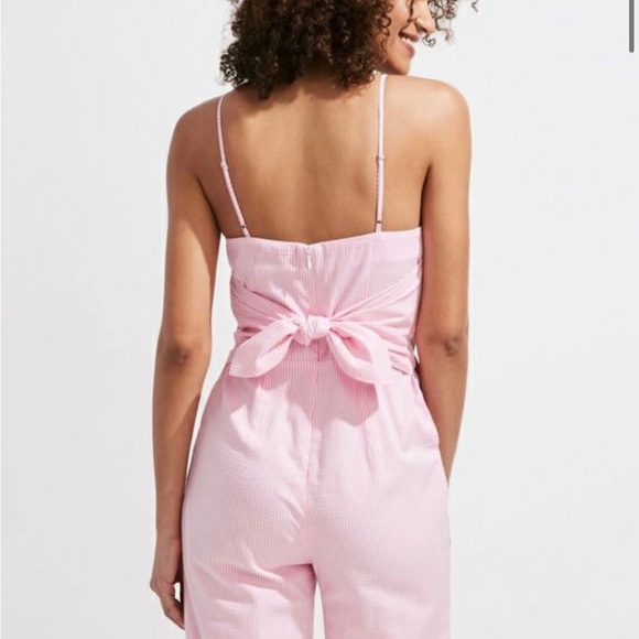 Vineyard Vines Pink & White Stripe Seersucker Tie Waist Jumpsuit Size 12 - Picture 2 of 14
